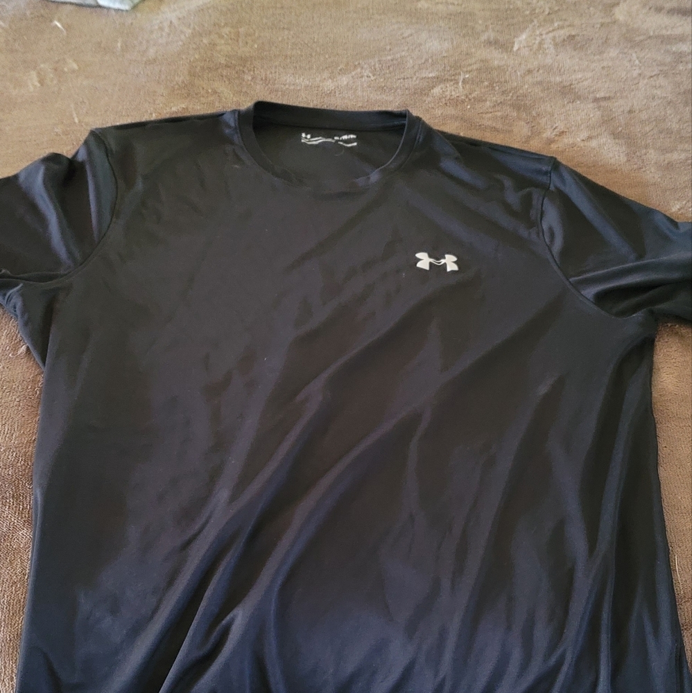 UA Heatgear shirt
